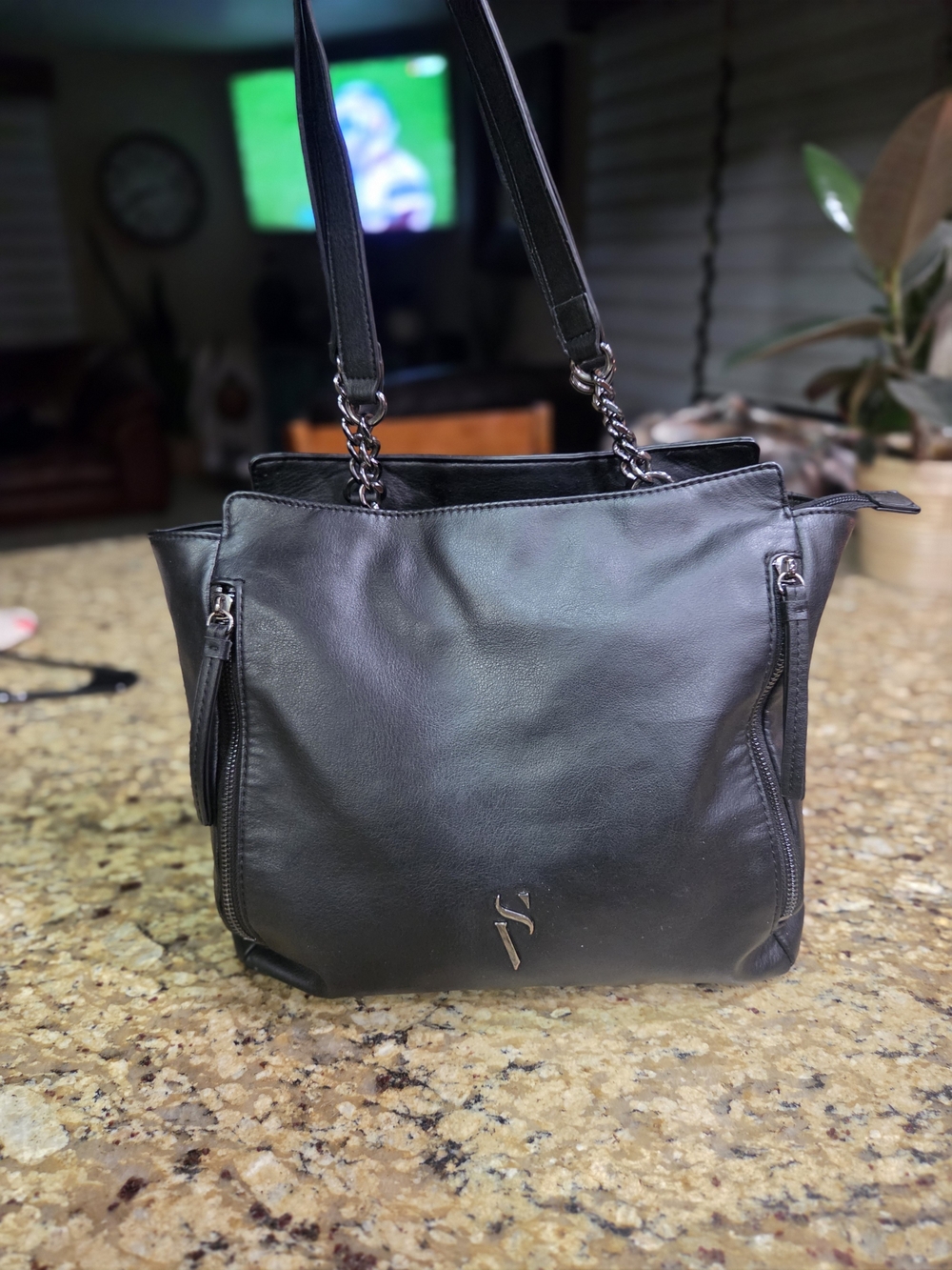 Simply Vera Vera Wang Black Leather Shoulder Cara Tote